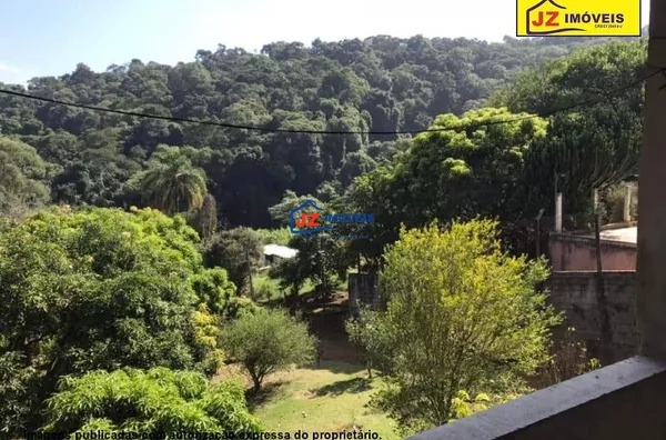 CHACARA EM JD. ROSÁRIO