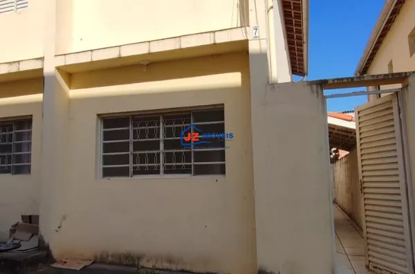 Sobrado para , 2 quarto(s),  Centro, São Roque