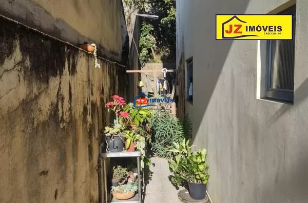 SOBRADO EM JD ESTHER