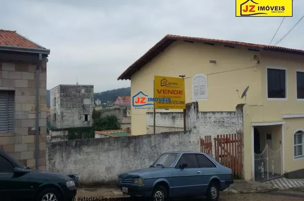 TERRENO EM Centro