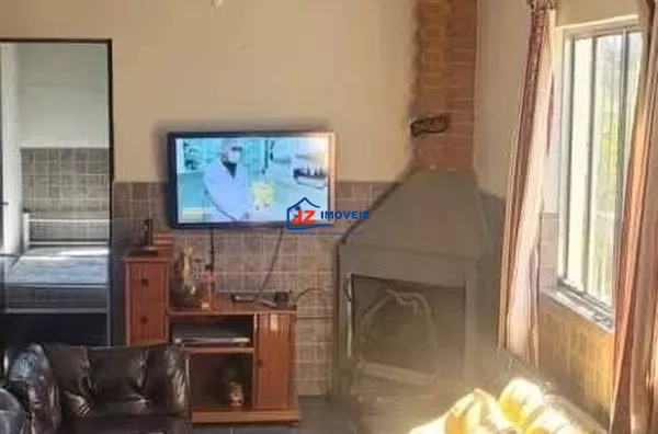 Chácara para venda, 3 quarto(s),  Pouso Alegre, Mairinque