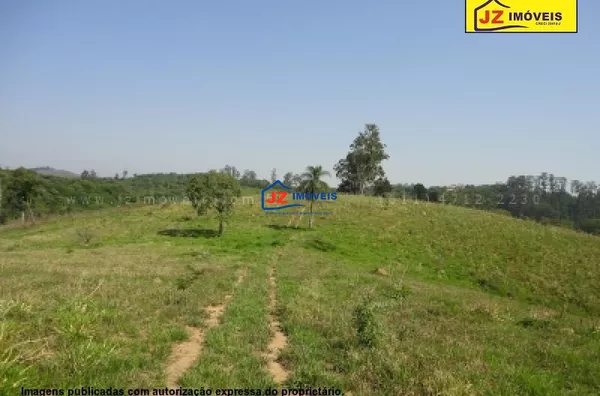 TERRENO EM Briquituba