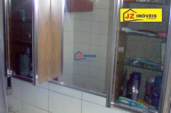 CASA TERREA EM JD VILLAçA