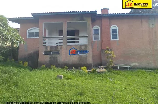 CASA TERREA EM Centro