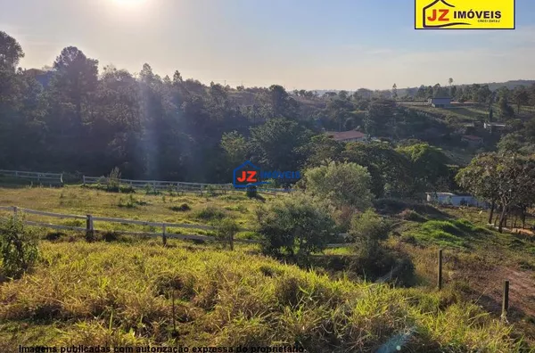 CHACARA EM Vinhedos IV