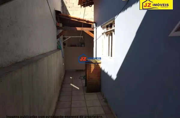 SOBRADO EM Reneville