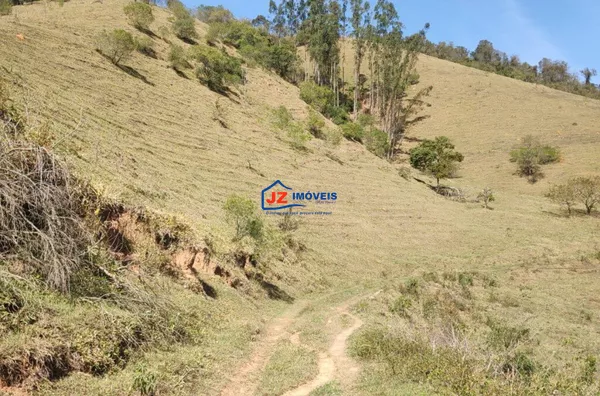 Sítio para venda, 3 quarto(s),  Cambara, São Roque