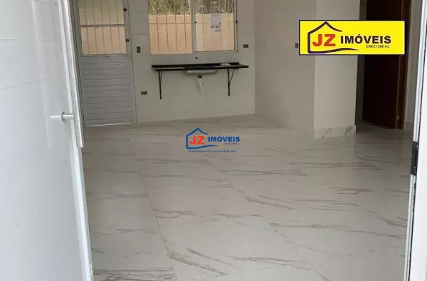 CASA TERREA EM JD Vitoria