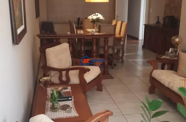 Casa para venda, 3 quarto(s),  Centro , São Roque