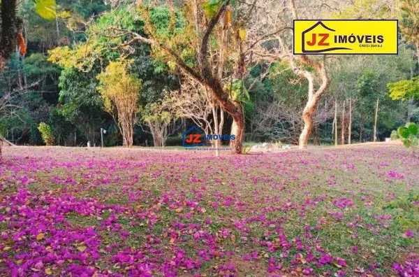 CHACARA EM Jardim Santa Vitória