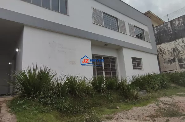 Casa para aluguel, 4 quarto(s),  Centro, São Roque