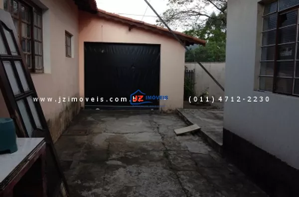 CASA TERREA EM Jardim Cruzeiro