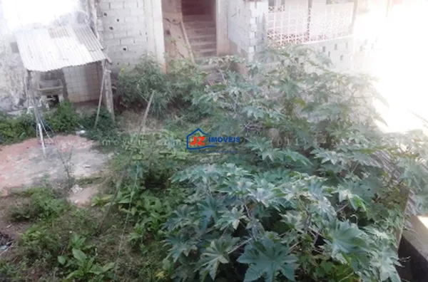 TERRENO EM Vila Junqueira