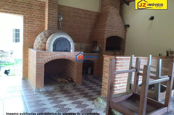 CHACARA EM Mailasque