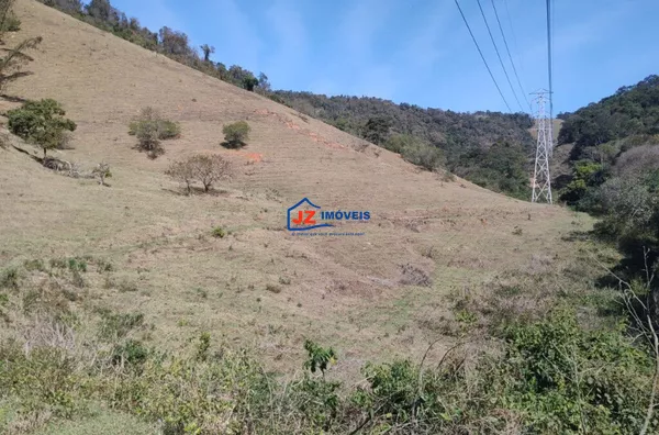 Sítio para venda, 3 quarto(s),  Cambara, São Roque