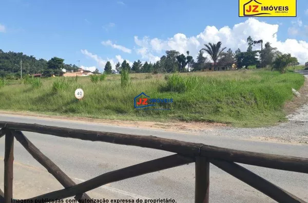 TERRENO EM Centro (Canguera)