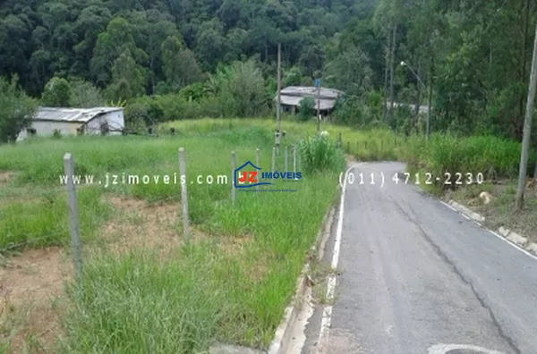 CASA TERREA EM Mailasqui
