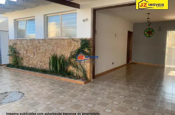 CASA TERREA EM Esplanada Mendes