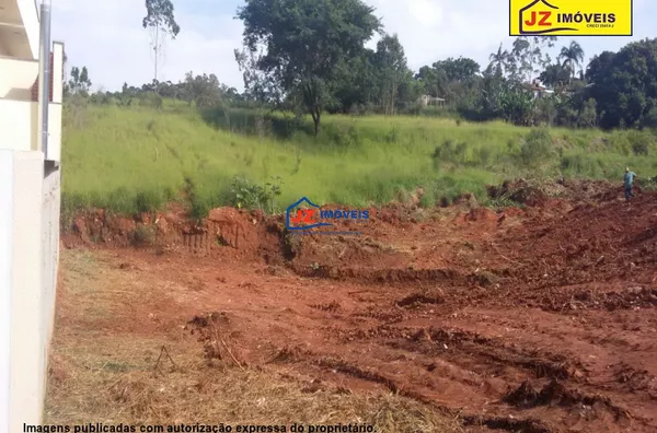 TERRENO EM Jardim Flórida