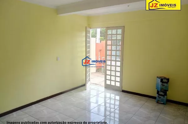 CASA TERREA EM TABOÃO