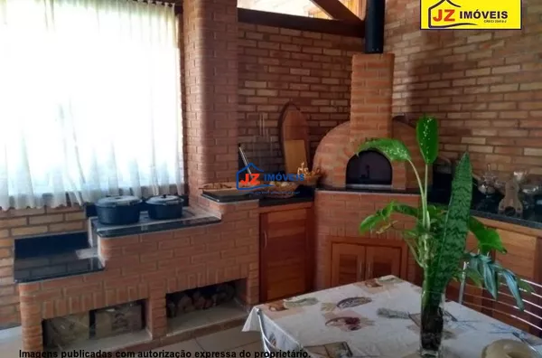 CHACARA EM VILA DARCY PENTEADO