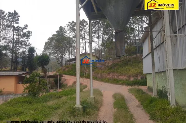 ÁREA INDUSTRIAL EM Santo Antônio