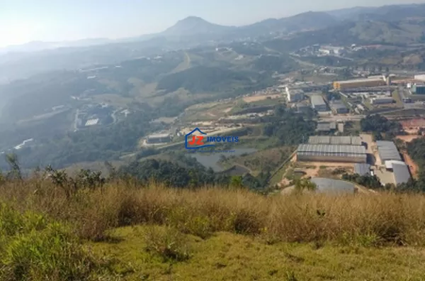 ÁREA INDUSTRIAL EM Distrito Industrial