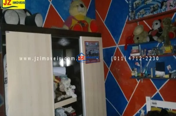 CASA TERREA EM CENTRO