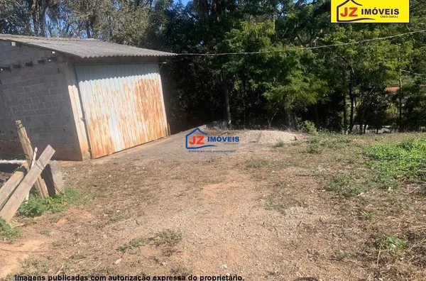 CASA TERREA EM VINHEDOS II