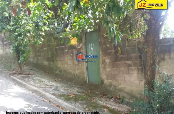 TERRENO EM Junqueira