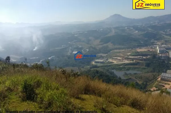 ÁREA INDUSTRIAL EM Distrito Industrial