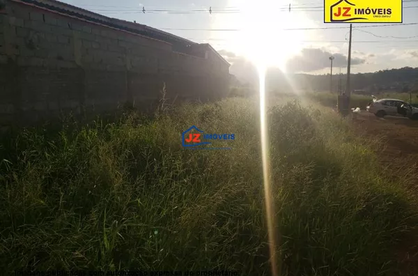 TERRENO EM JARDIM VITORIA