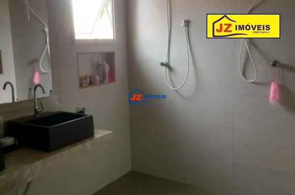 CASA TERREA EM Centro