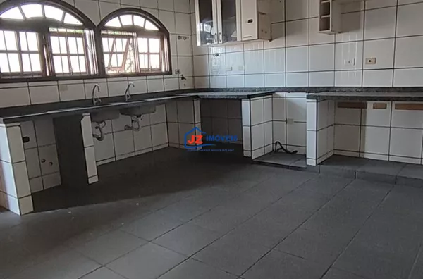 Sobrado para venda, 5 quarto(s),  Jardim Boa Vista, São Roque