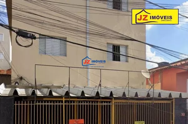 PRÉDIO COM APARTAMENTOS E COMÉCIO EM ARAÇARIGUAMA