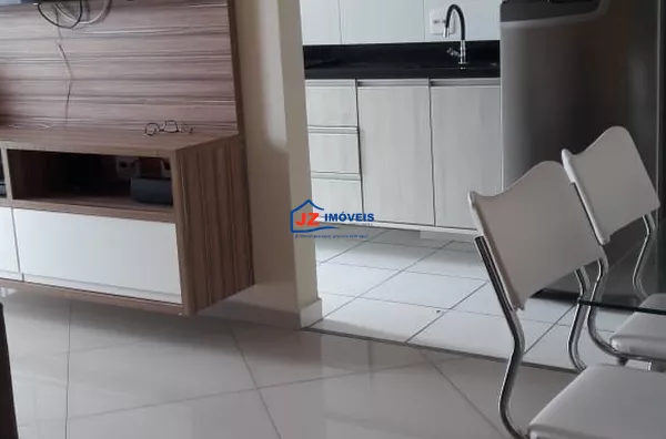 APARTAMENTO MOBILIADO EM CENTRO
