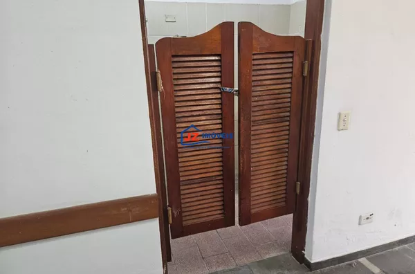 Sobrado para aluguel,  Centro, São Roque