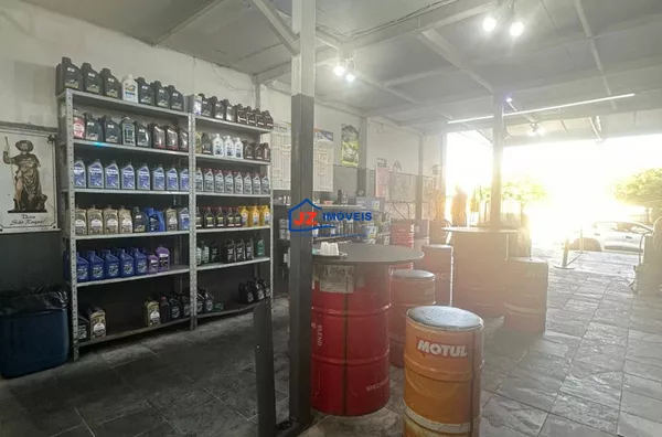 PREDIO COMERCIAL COM CASA  EM JD CARAMBEÍ