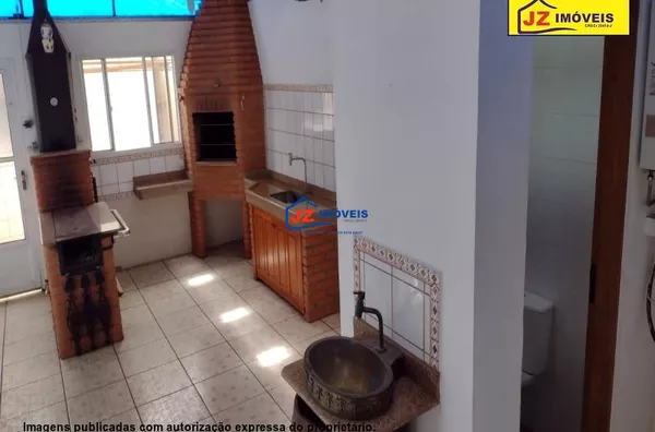 CASA TERREA EM Centro