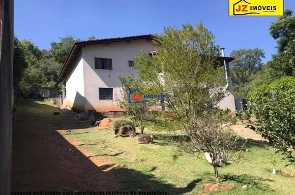 CHACARA EM JD. ROSÁRIO