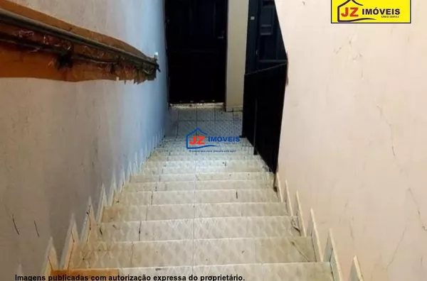 CASA TERREA EM JD ESTHER