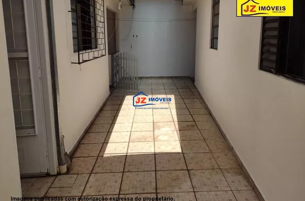 CASA TERREA EM Centro