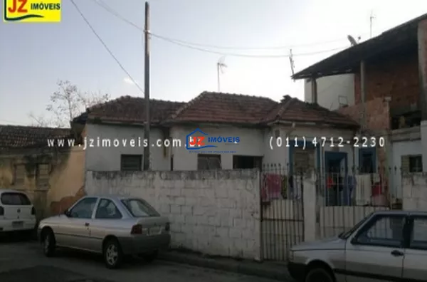 CASA TERREA EM CENTRO