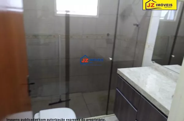 SOBRADO EM Reneville