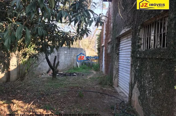 Galpões EM PAISAGEM COLONIAL