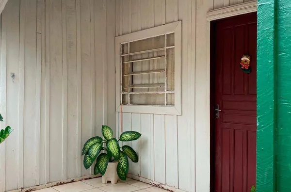 Casa para venda de Madeira ,  Centro, Sao Pedro Do Ivai - Foto 3