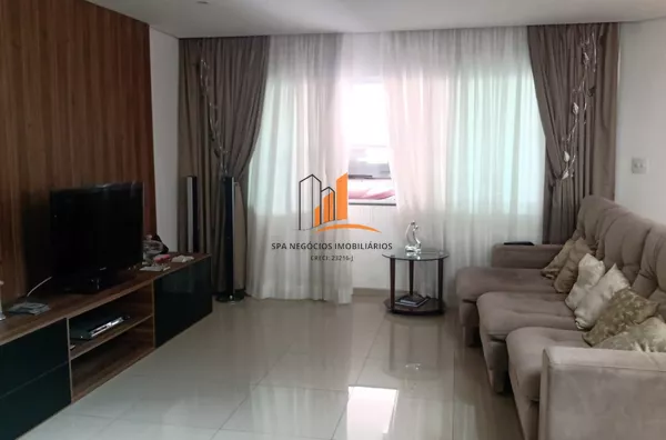 Casa alto padrão