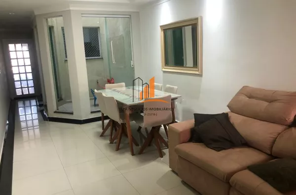 Sobrado com 3 dormitórios à venda, 210 m² por R$ 915.000,00 - Vila Guilhermina - São Paulo/SP