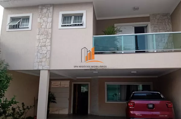 Casa alto padrão