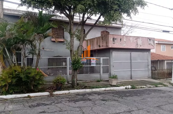 Sobrado a venda